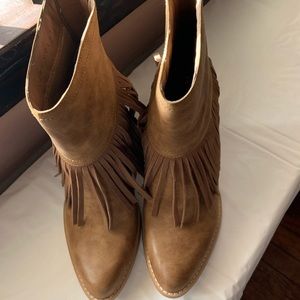 Women’s Boots